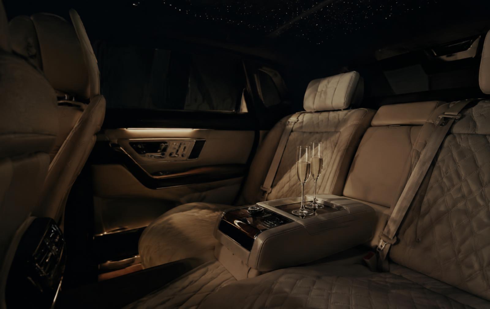 Luxury rear cabin